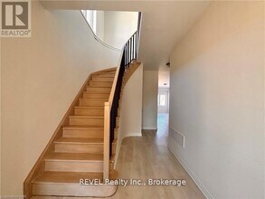 29 Sapphire Wy in Thorold, ON - Building Photo - Building Photo