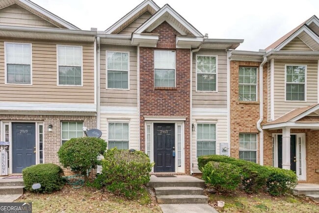 property at 2913 Vining Ridge Terrace