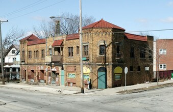1306-1318 W Atkinson Ave in Milwaukee, WI - Building Photo - Building Photo
