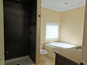 3088 S Cashua Dr in Florence, SC - Building Photo - Building Photo