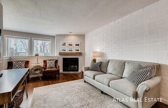 1025 Jasmine St in Denver, CO - Building Photo - Building Photo