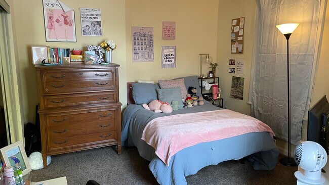 26 W Hollister St, Unit # 2 Melbourne Flats in Cincinnati, OH - Building Photo - Building Photo