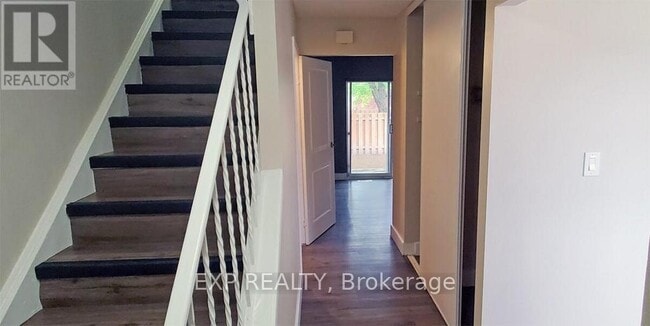 33 Berkley Dr in St Catharines, ON - Building Photo - Building Photo