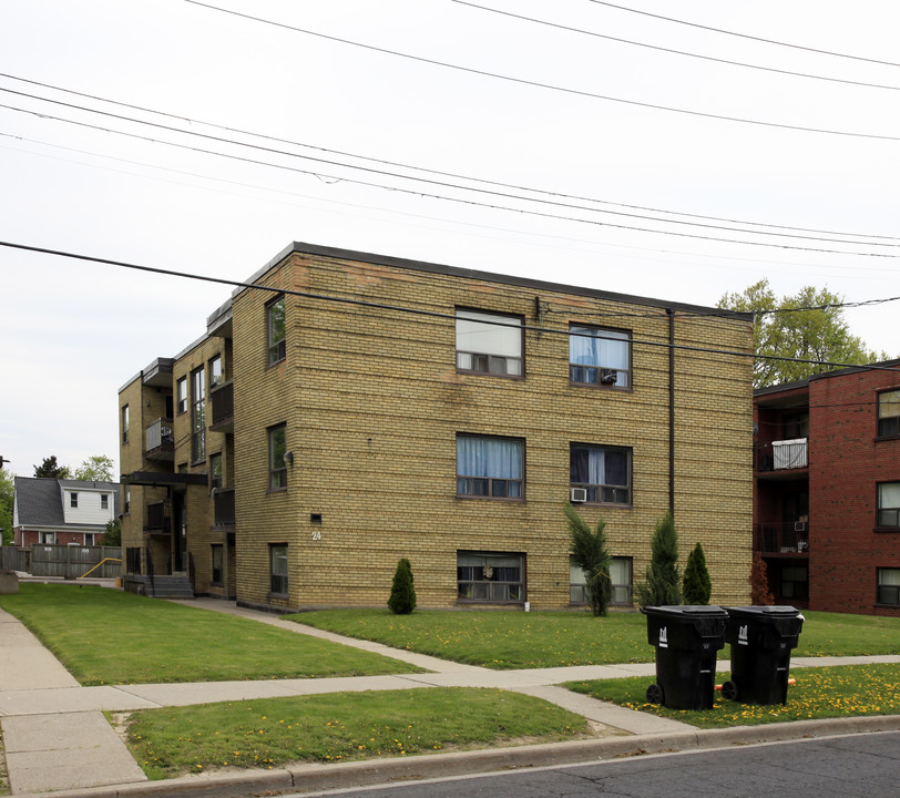 24 Hotspur Rd in Toronto, ON - Building Photo