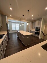 9105 Fox Stream Way in Upper Marlboro, MD - Foto de edificio - Building Photo