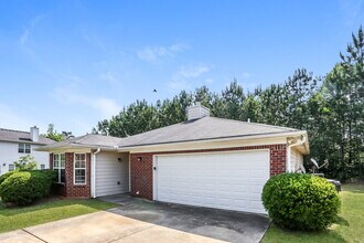25 Lakeridge Ct in Covington, GA - Building Photo - Building Photo