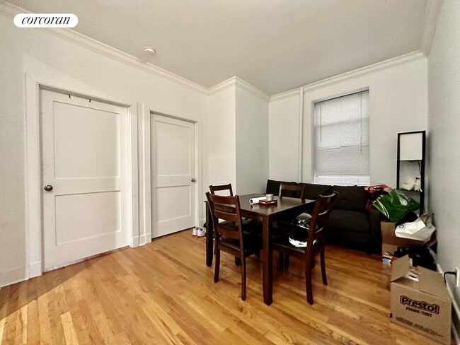 property at 313 W 114th St
