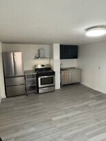56 7th St, Unit 1 in Cambridge, MA - Building Photo