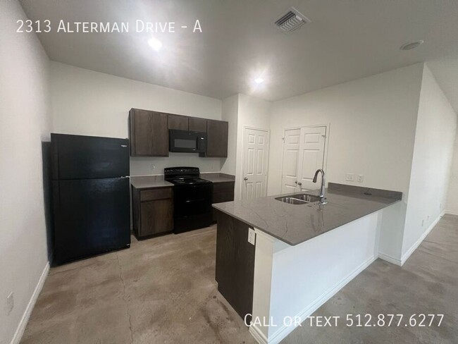 2313 Alterman Dr in Temple, TX - Building Photo - Building Photo