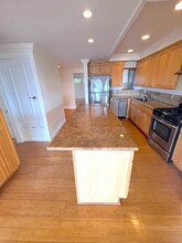 100 Cliff Dr in Laguna Beach, CA - Building Photo - Building Photo