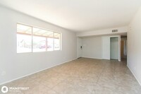 346 E La Mirada Dr in Phoenix, AZ - Building Photo - Building Photo