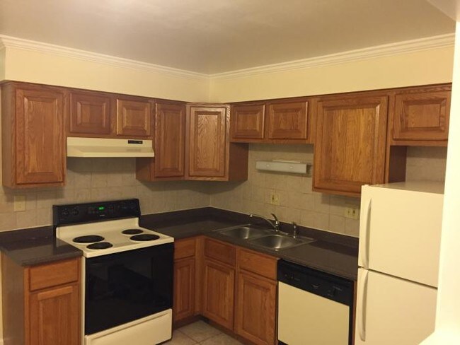 4500 Beau Monde Dr in Lisle, IL - Building Photo - Building Photo