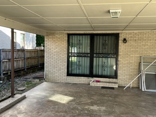 609 Chickadee Dr in Little Rock, AR - Building Photo - Building Photo