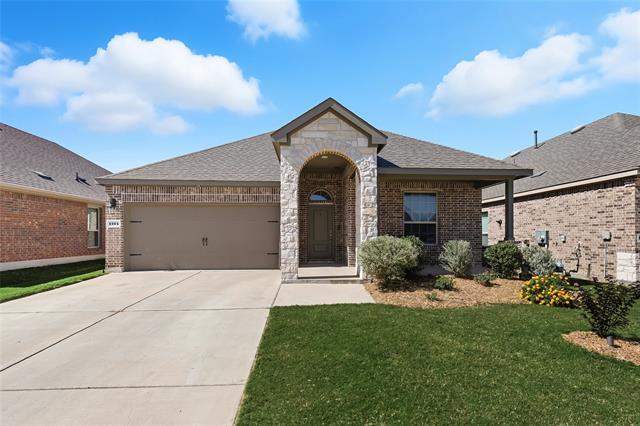 property at 1424 Green Valley Wy
