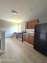 152 Long Branch Ave in Long Branch, NJ - Building Photo