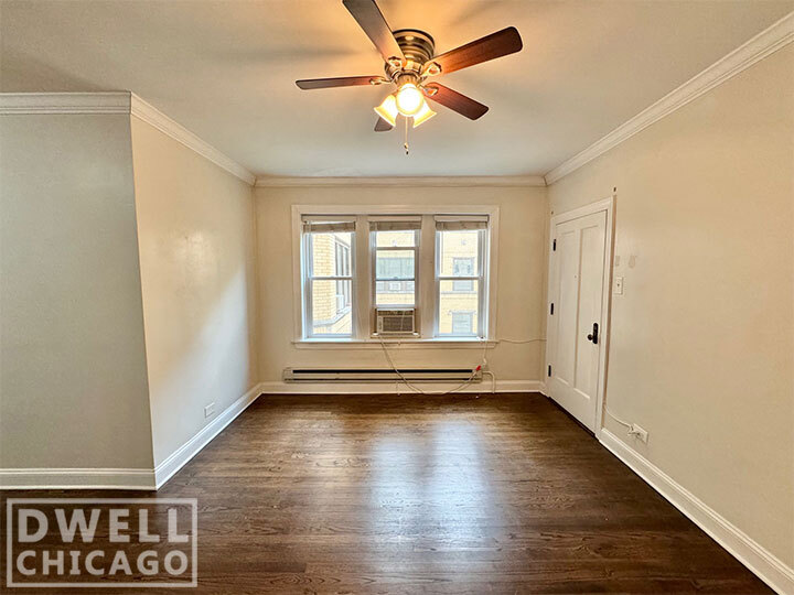 3830 N Greenview Ave, Unit 3817.5-3E in Chicago, IL - Building Photo
