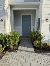 4576 Hollister Ave in Greenacres, FL - Building Photo - Building Photo