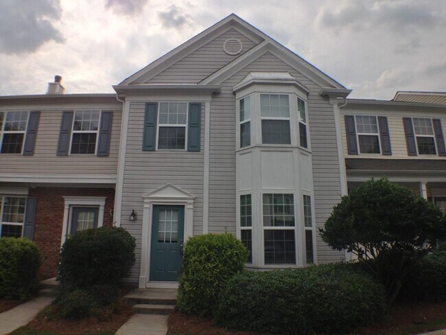property at 927 Prestwyck Ct