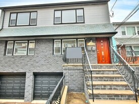 6925 Liberty Ave in North Bergen, NJ - Building Photo