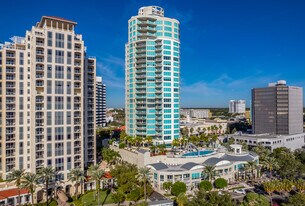 Ovation in St. Petersburg, FL - Building Photo