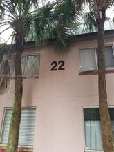 13952 SW 91st Terrace in Miami, FL - Building Photo - Building Photo