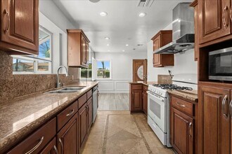 5300 Walnut Grove Ave in San Gabriel, CA - Building Photo - Building Photo