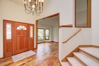 3620 169th Ave NE in Bellevue, WA - Building Photo - Building Photo
