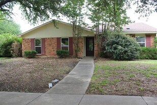 1409 Harvest Glen Dr in Plano, TX - Building Photo