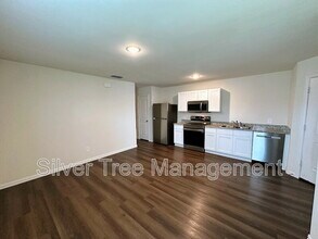 2914 Jones St in Greenville, TX - Building Photo - Building Photo