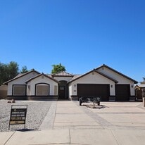 3772 S 34th Dr in Yuma, AZ - Building Photo