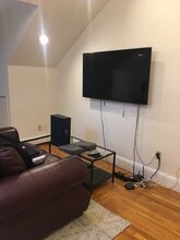 747 Washington St in Brookline, MA - Foto de edificio - Building Photo