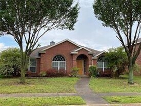 1520 Summerfield Dr in Allen, TX - Building Photo