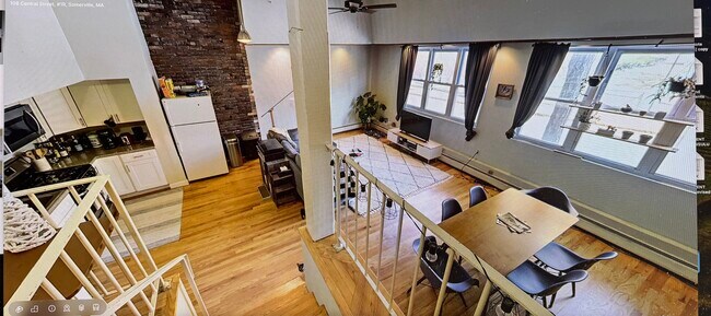 108 Central St, Unit 1R in Somerville, MA - Building Photo - Building Photo