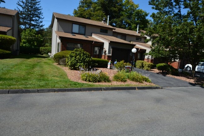 property at 539 Barberry Ln