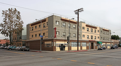 The New Terminal Hotel in Los Angeles, CA - Building Photo - Building Photo