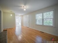 330 Willow Run in Athens, GA - Building Photo - Building Photo