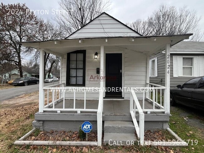 property at 2024 Peyton St