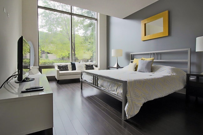 property at 903 S Clark St