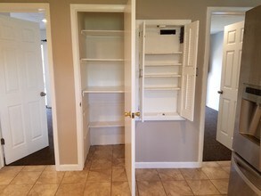 100 Manning Pl in Keansburg, NJ - Building Photo - Building Photo