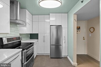 1401 17th St NW in Washington, DC - Building Photo - Building Photo