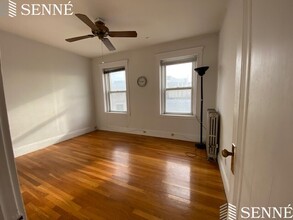 1683 Cambridge St, Unit 15 in Cambridge, MA - Building Photo - Building Photo
