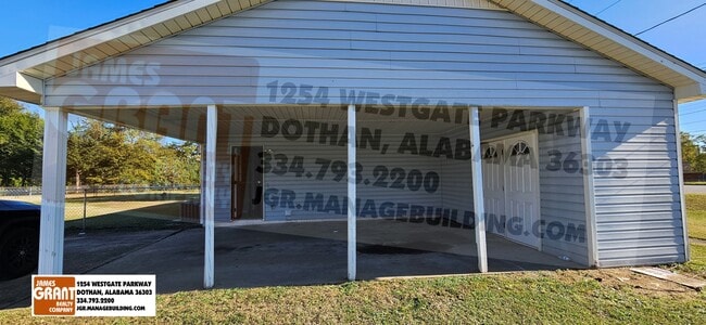 3178 Denton Rd in Dothan, AL - Building Photo - Building Photo