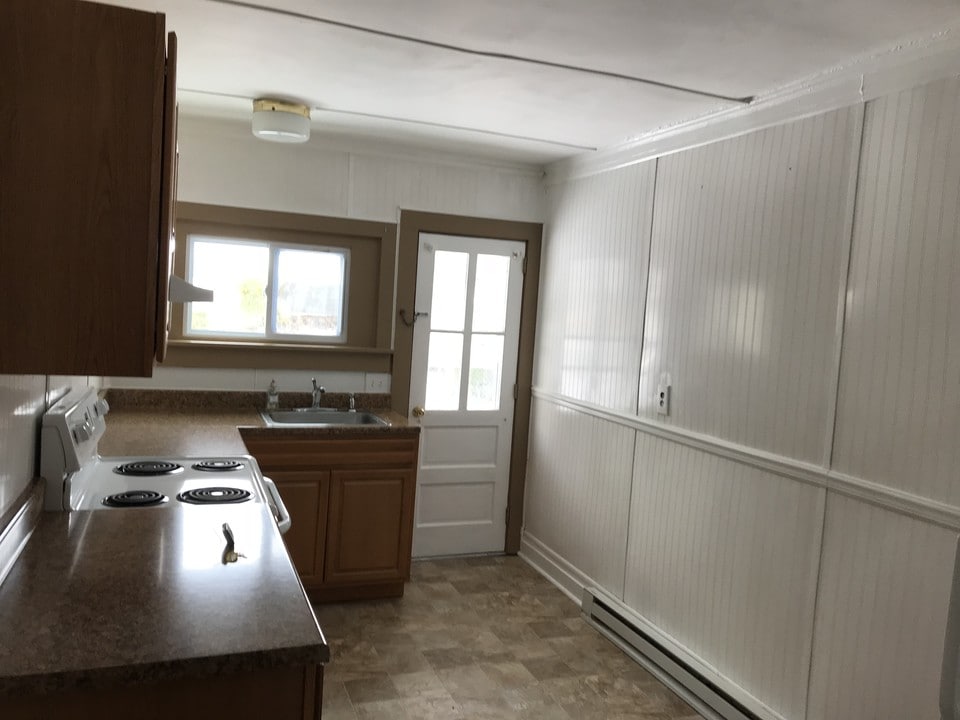 200 E Emaus St, Unit 4 in Middletown, PA - Building Photo
