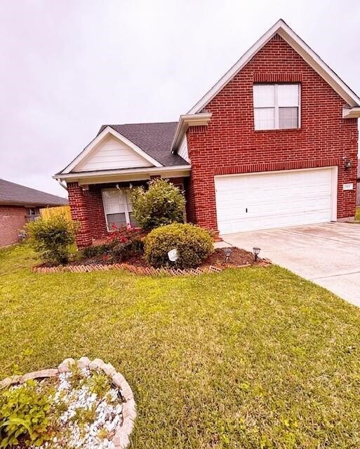 23915 Floragate Dr in Spring, TX - Building Photo