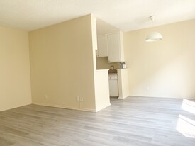 3648 Westwood Blvd in Los Angeles, CA - Building Photo