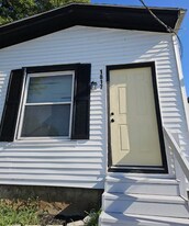 1817 Columbia St in Louisville, KY - Building Photo