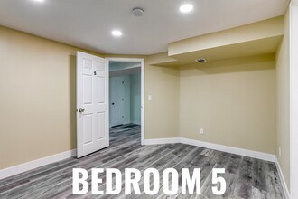 15054 E Dartmouth Ave, Unit 5 in Aurora, CO - Building Photo - Building Photo