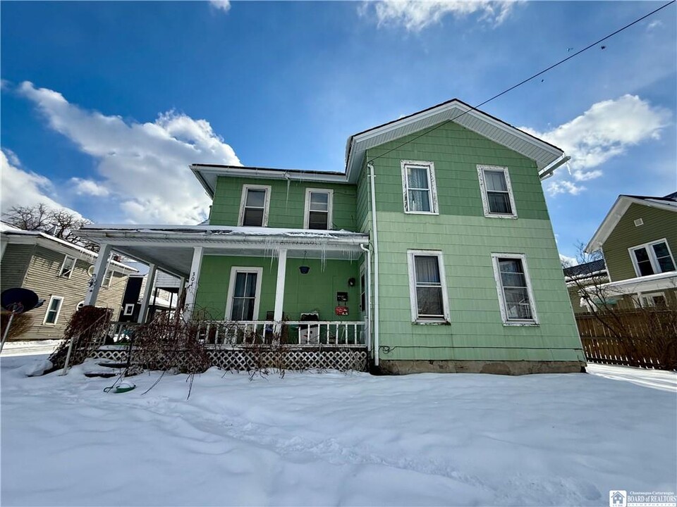 301 Coleman St in Olean, NY - Building Photo