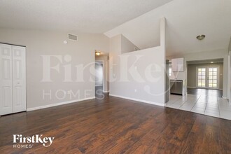 7615 Ivory Terrace in New Port Richey, FL - Building Photo - Building Photo