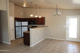 14217 Otter Point Ct in El Paso, TX - Building Photo - Building Photo